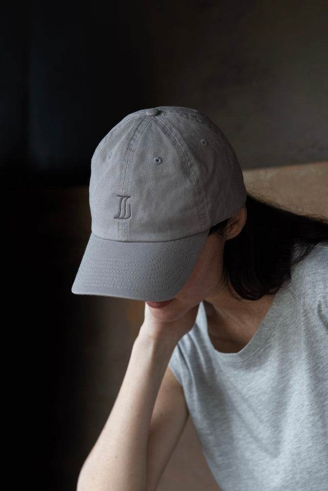 CHARLIE CAP