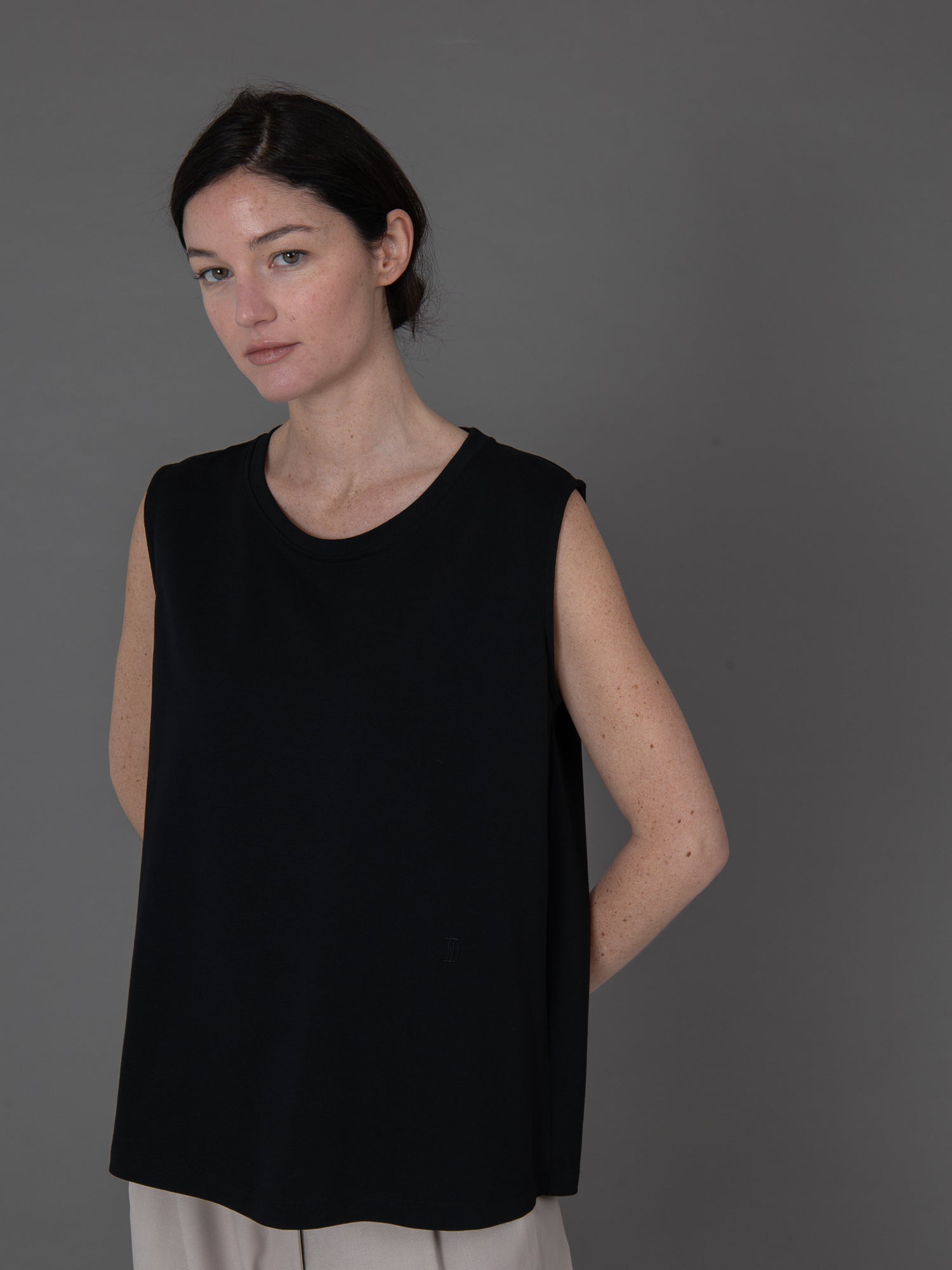Malo top black