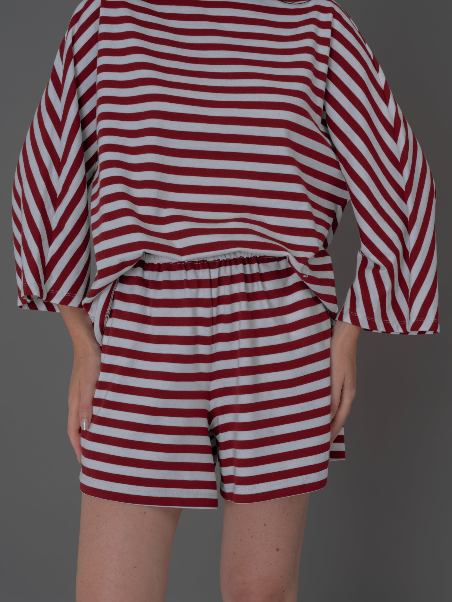 Short Elio