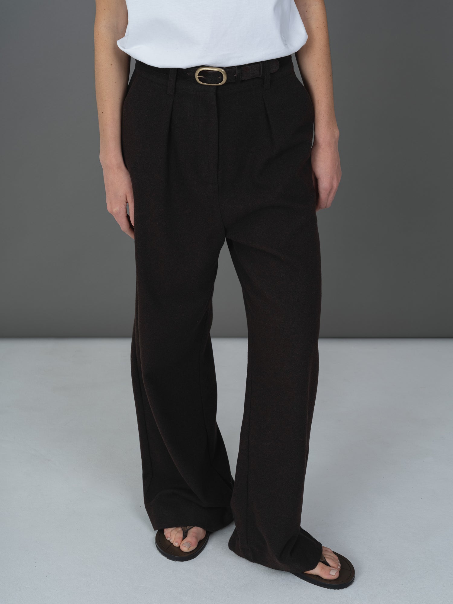 Woody pants brown