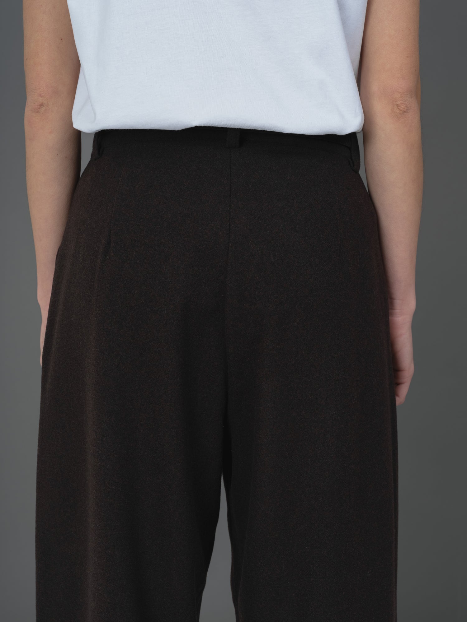 Woody pants brown