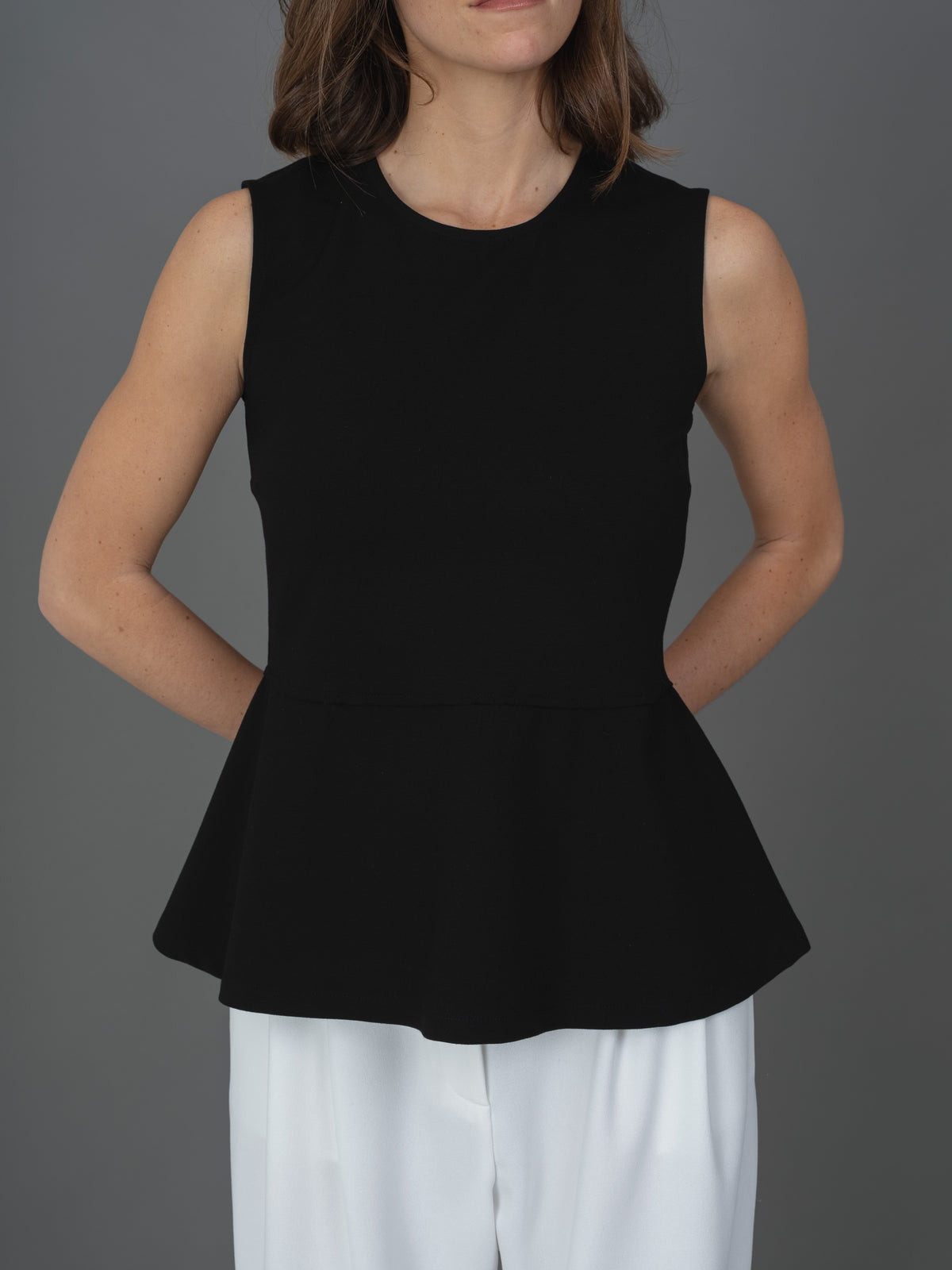 Ali top black