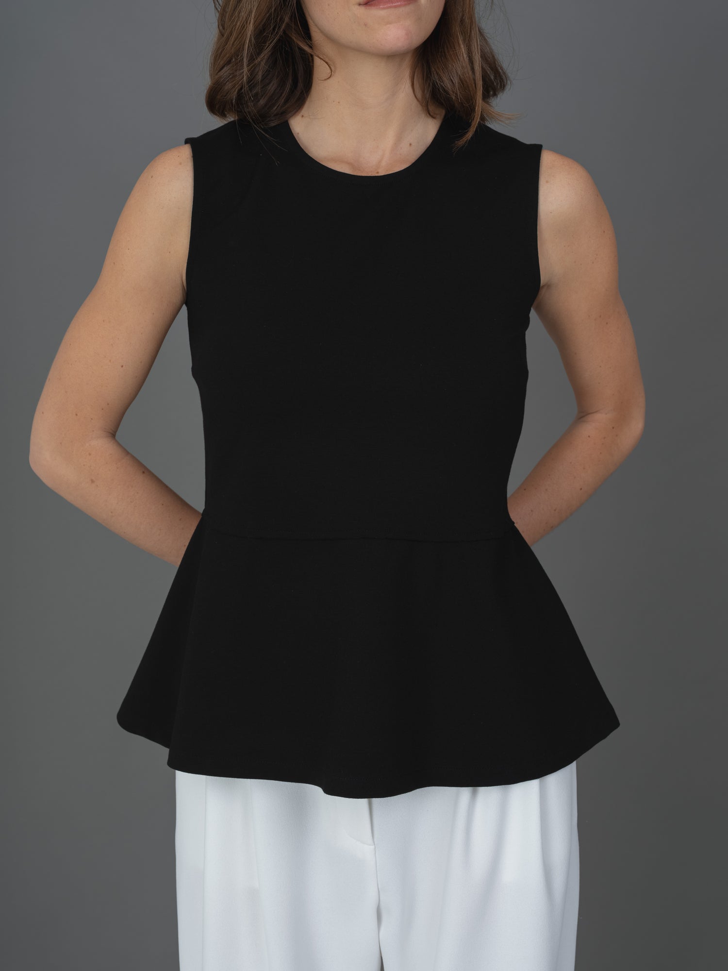 Ali top black