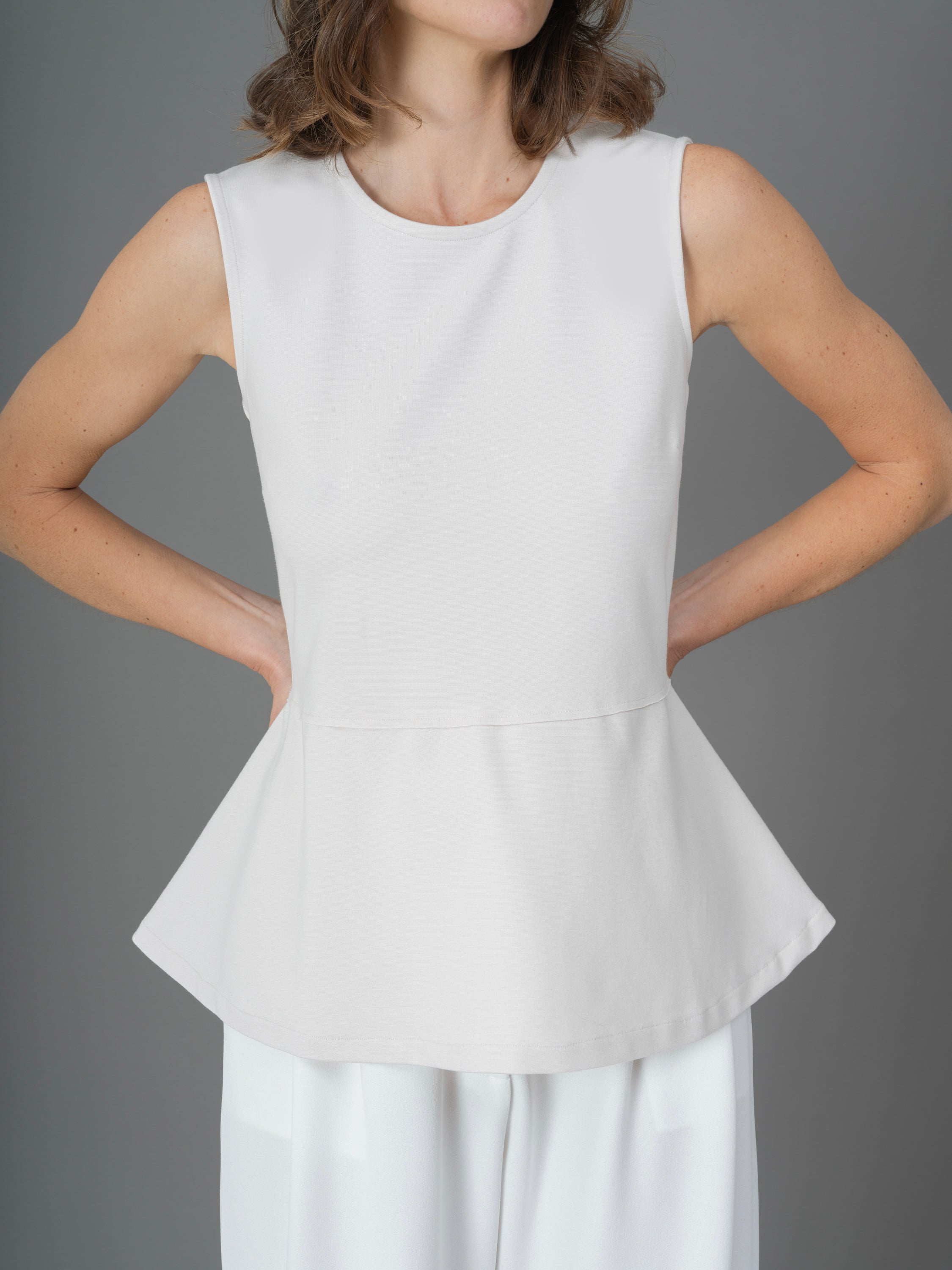 Ali top nude