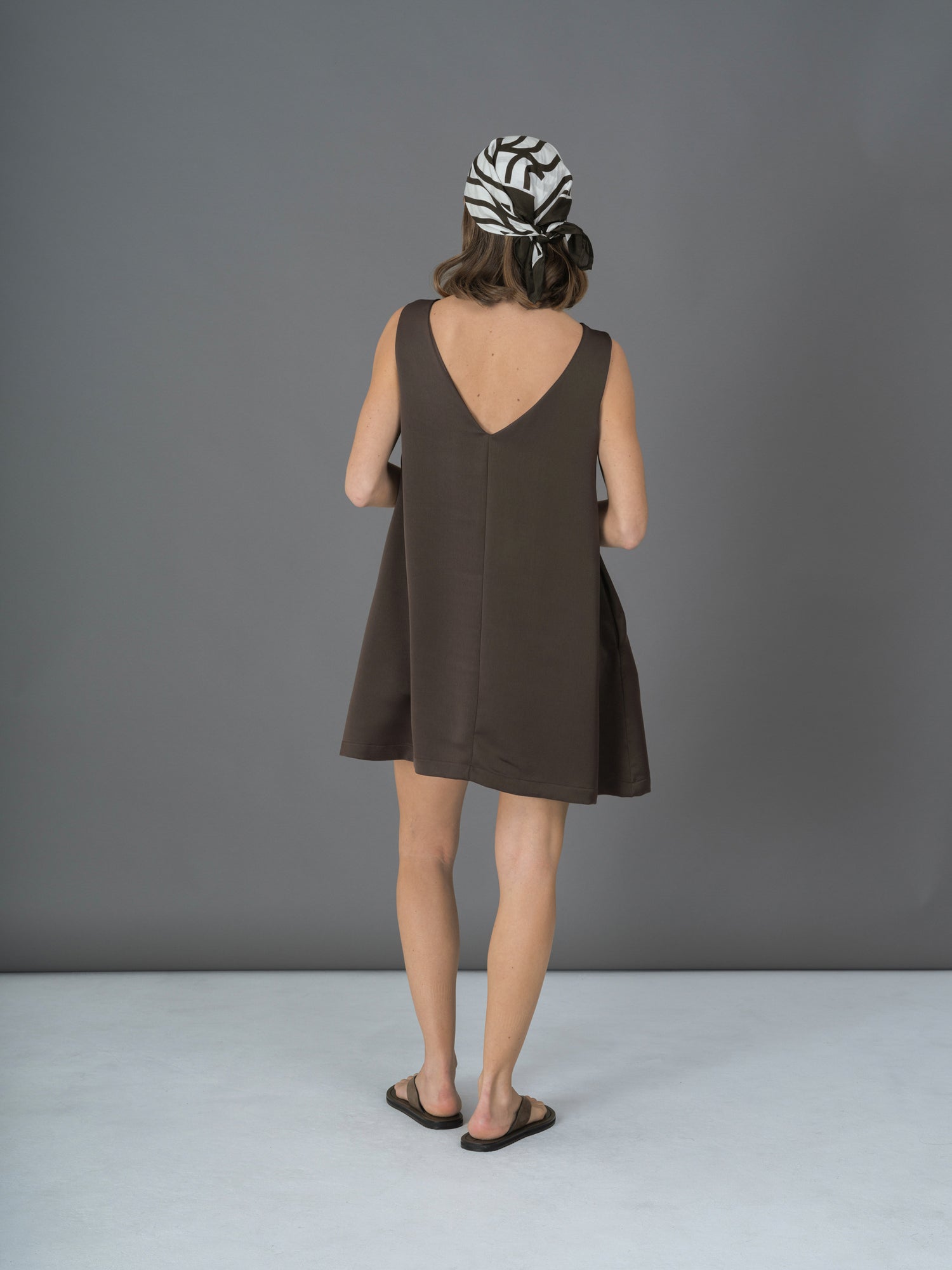 Elsa dress brown