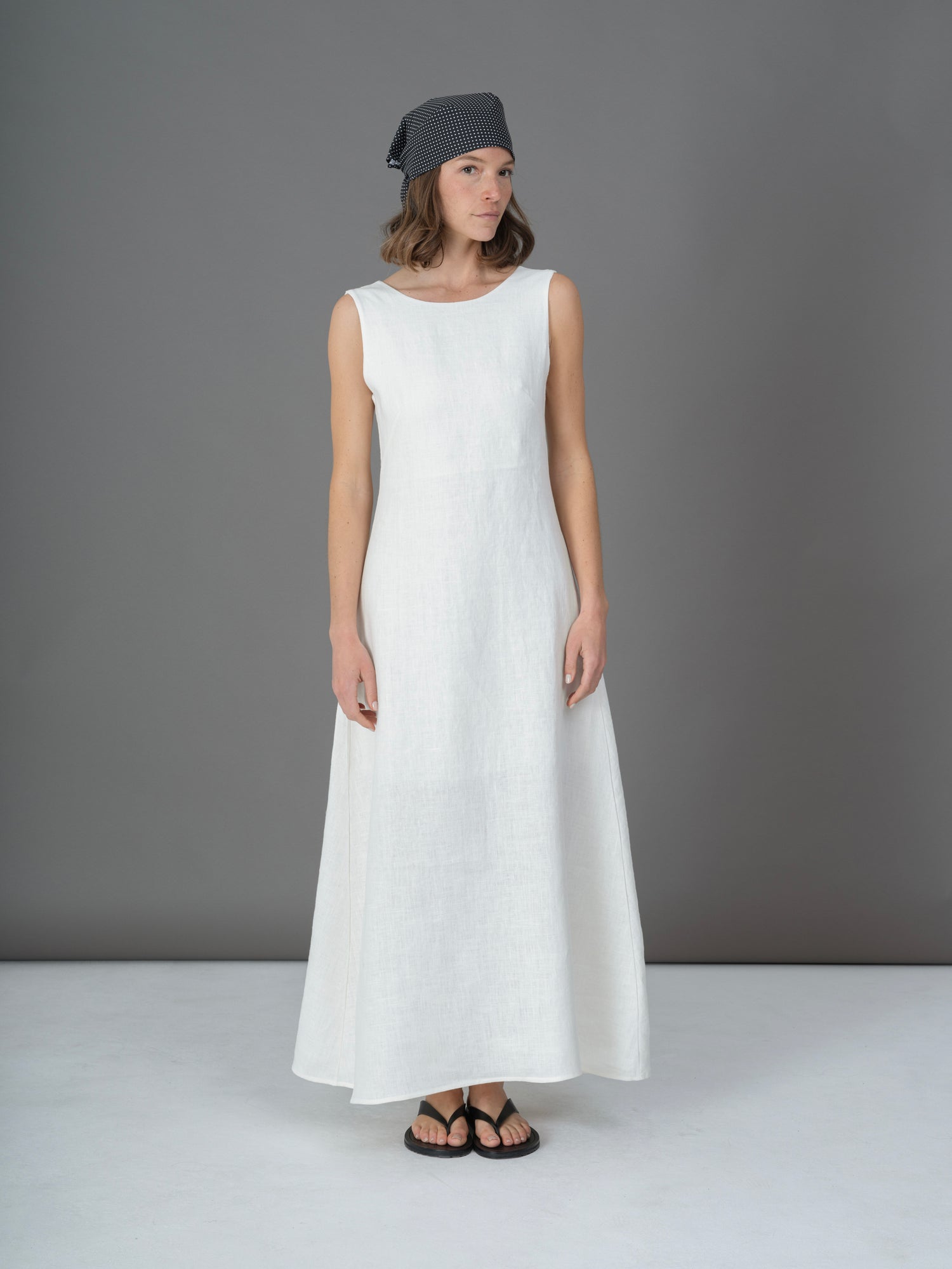 Mia dress linen