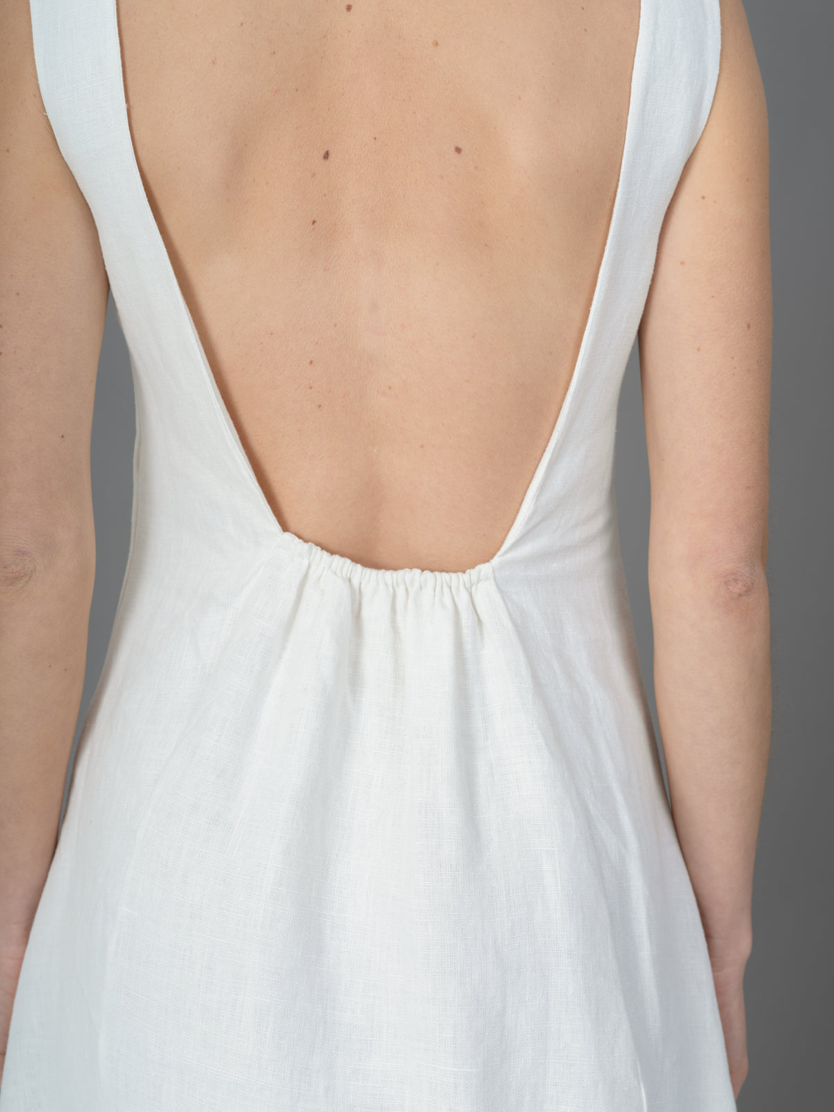 Mia dress linen