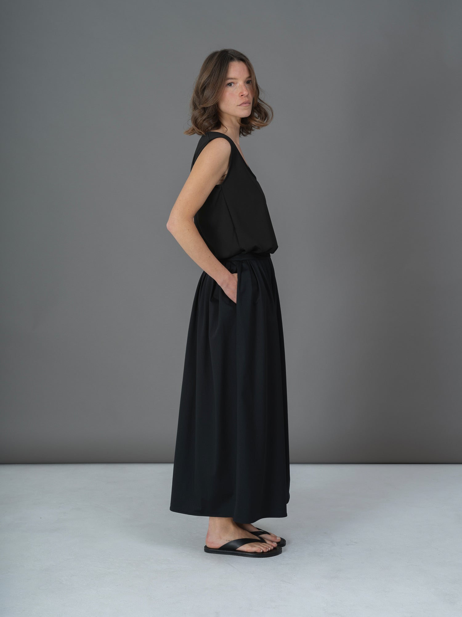 Rita skirt black