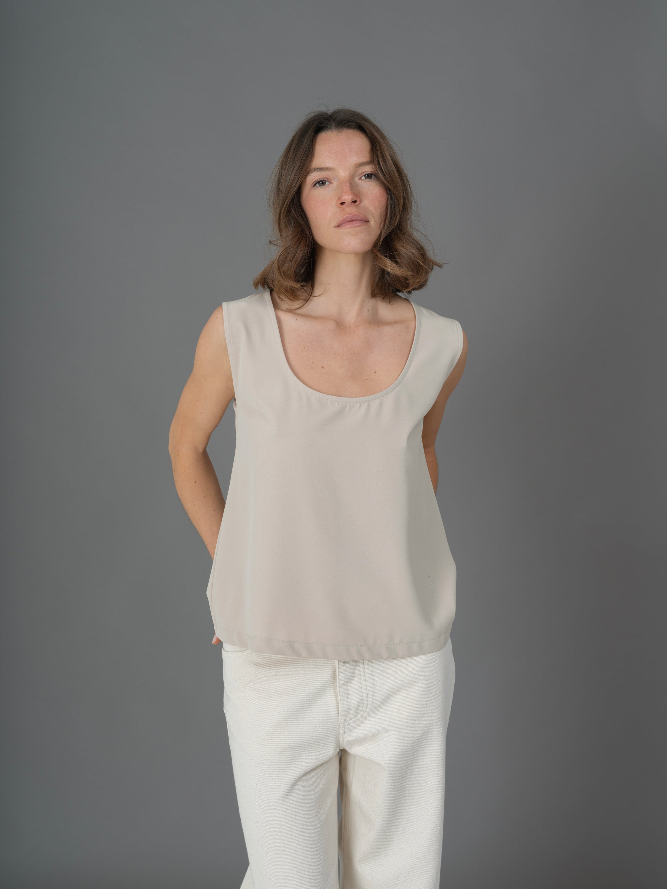 Betty top beige