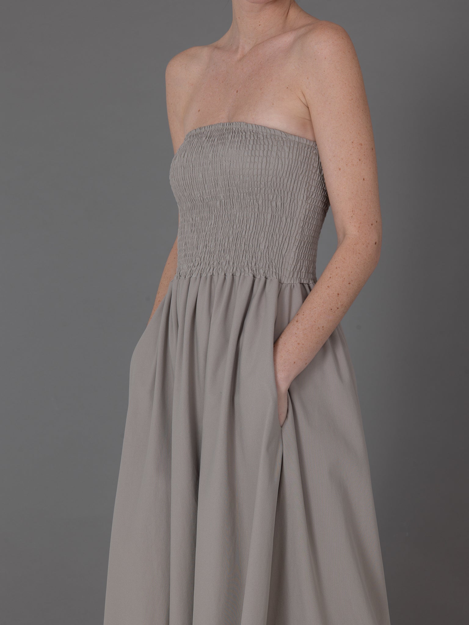 ROBE AVA