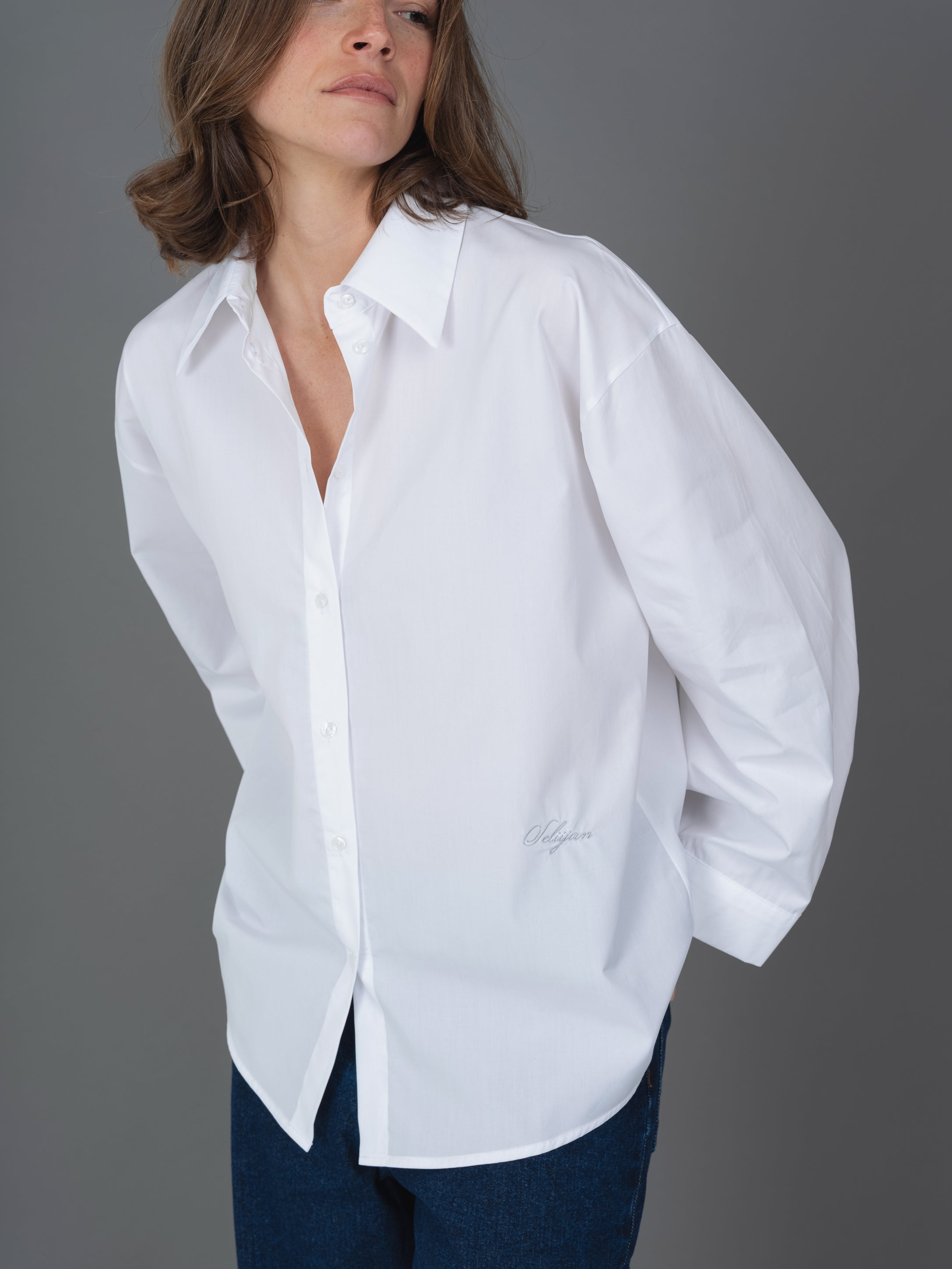 Iris white shirt