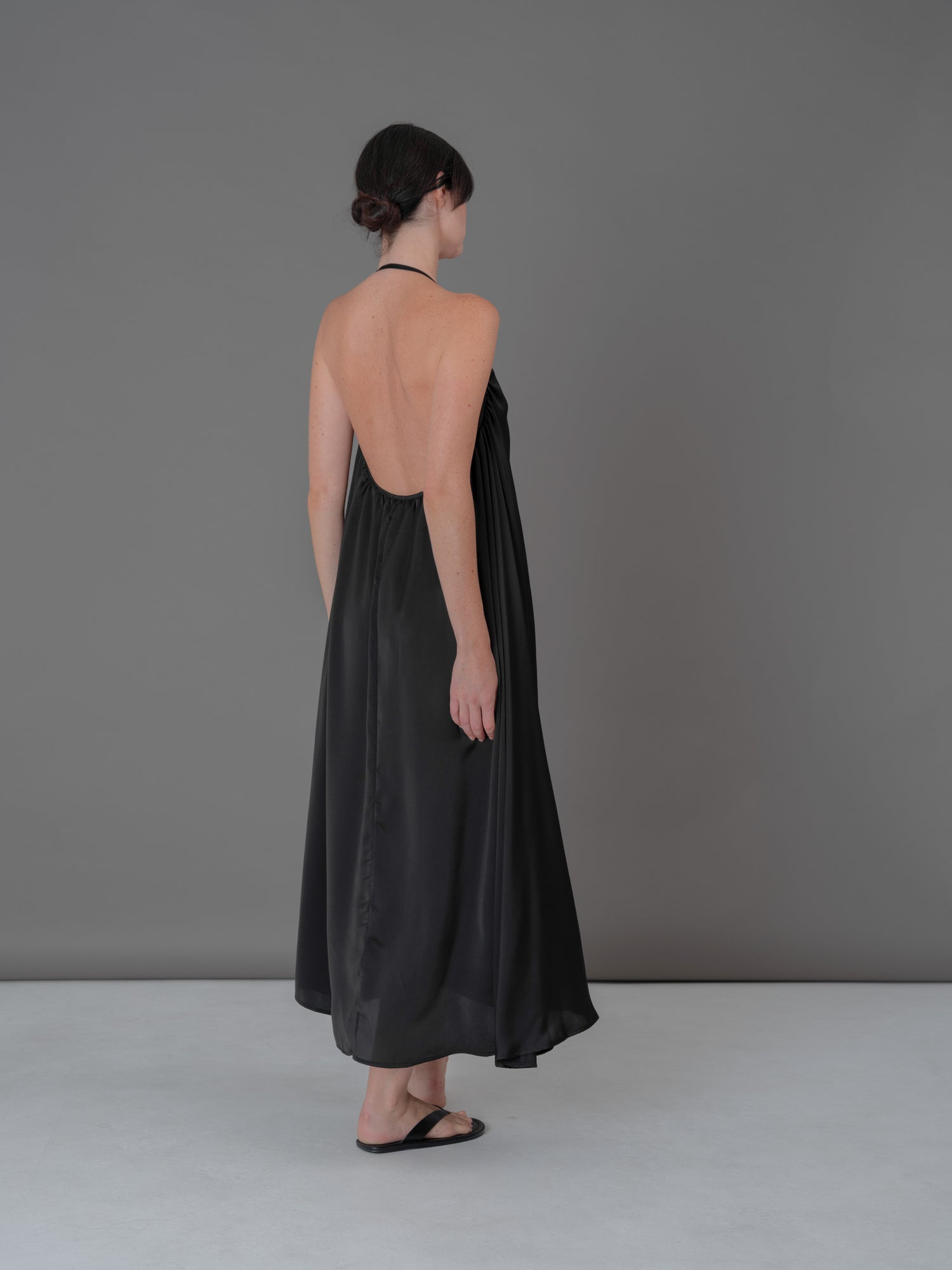 Moon dress black
