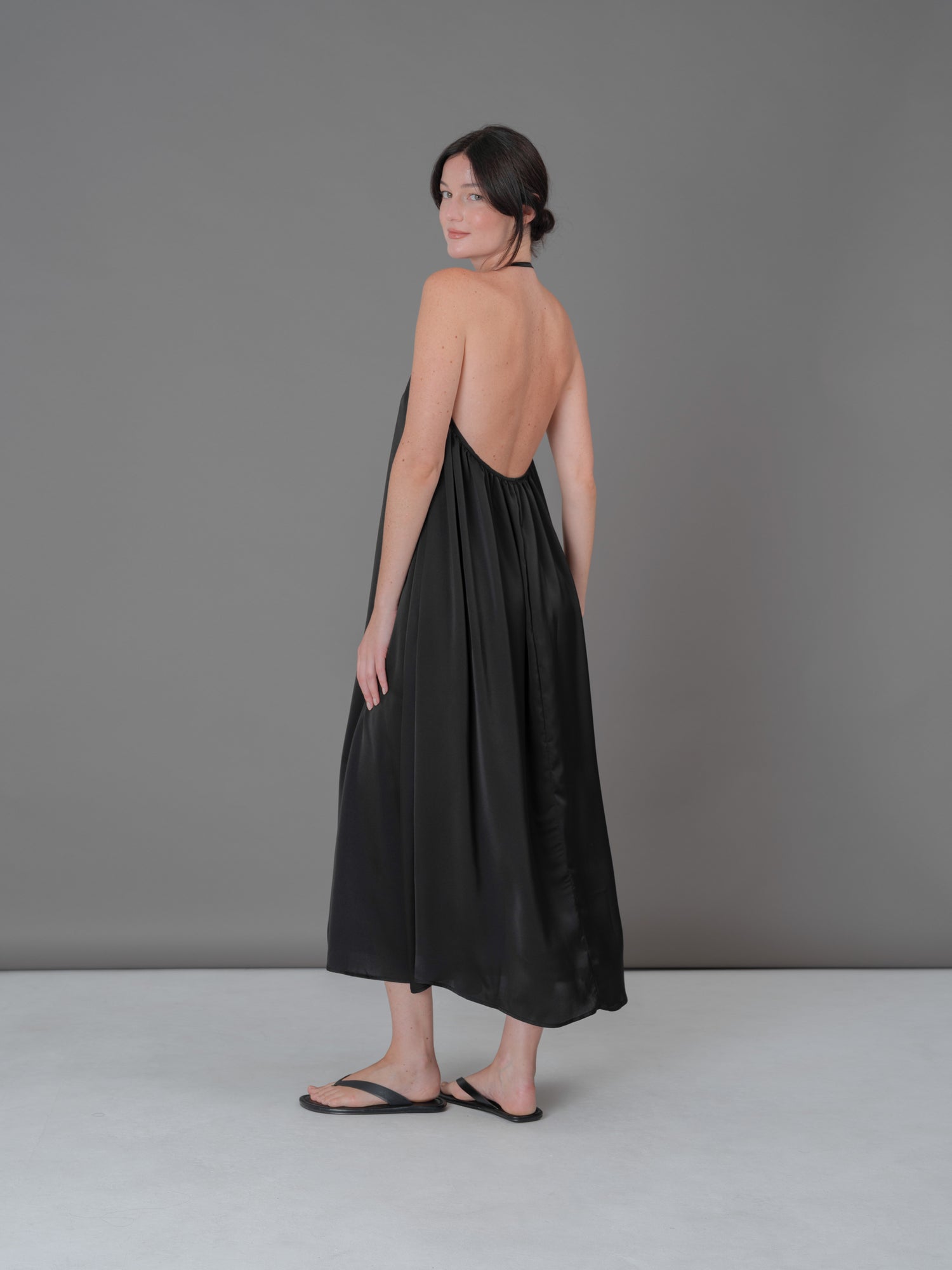 Moon dress black
