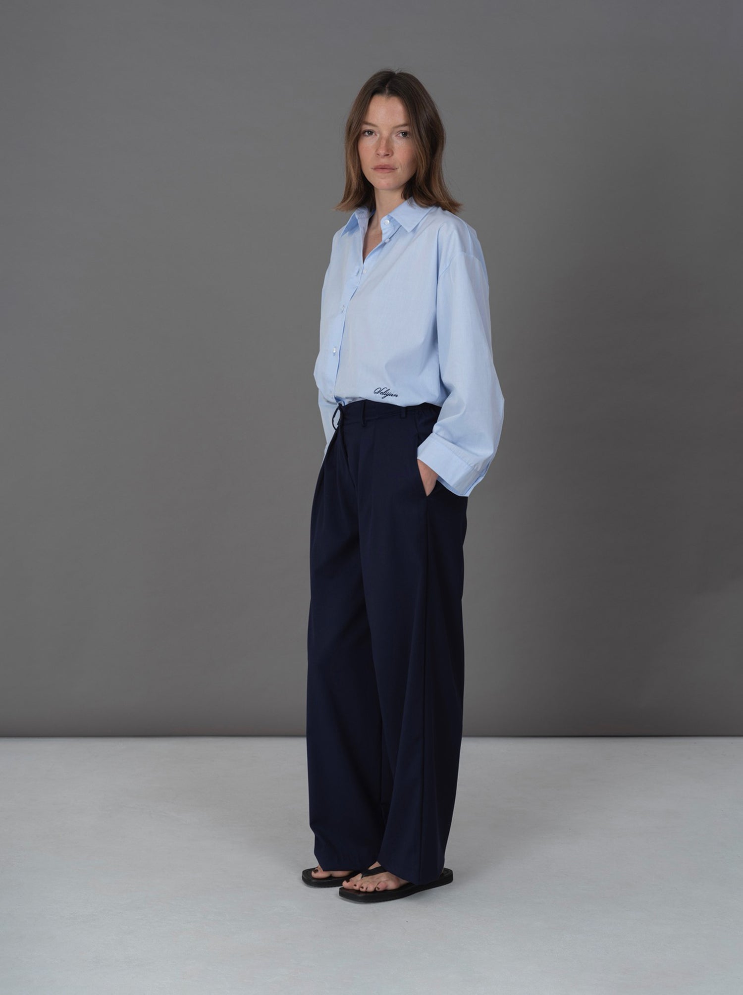 Iris blue shirt