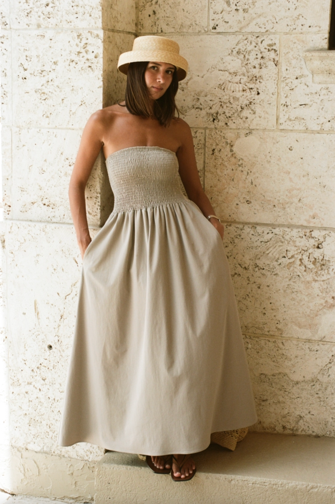 Robe Ava 