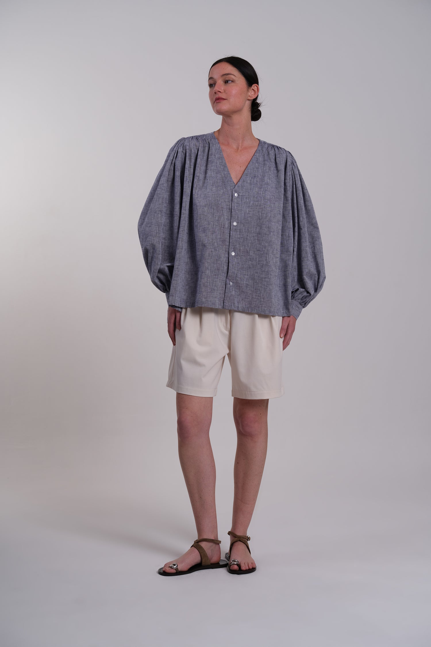 Andrea beige shorts