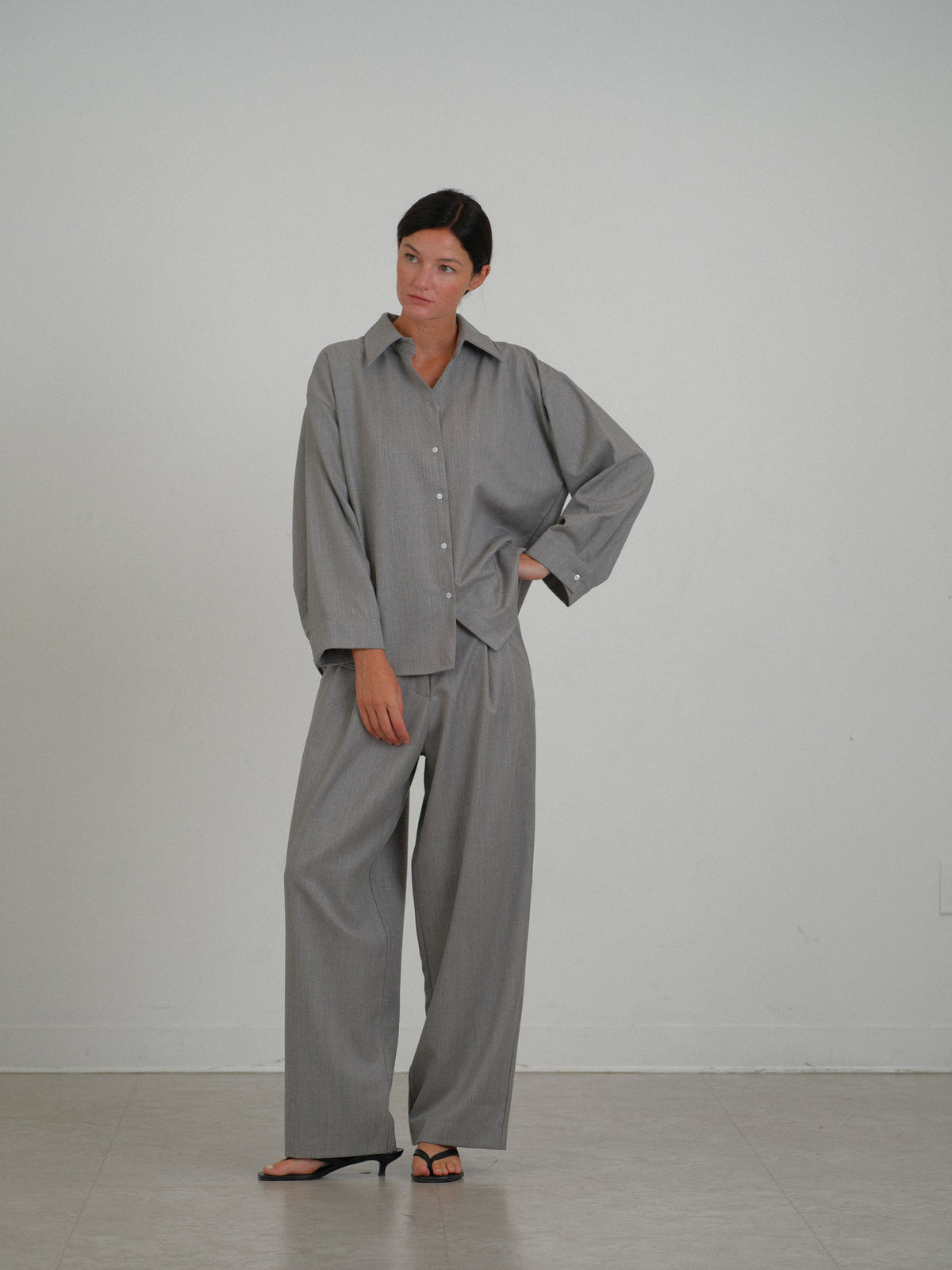 Andre pants light grey