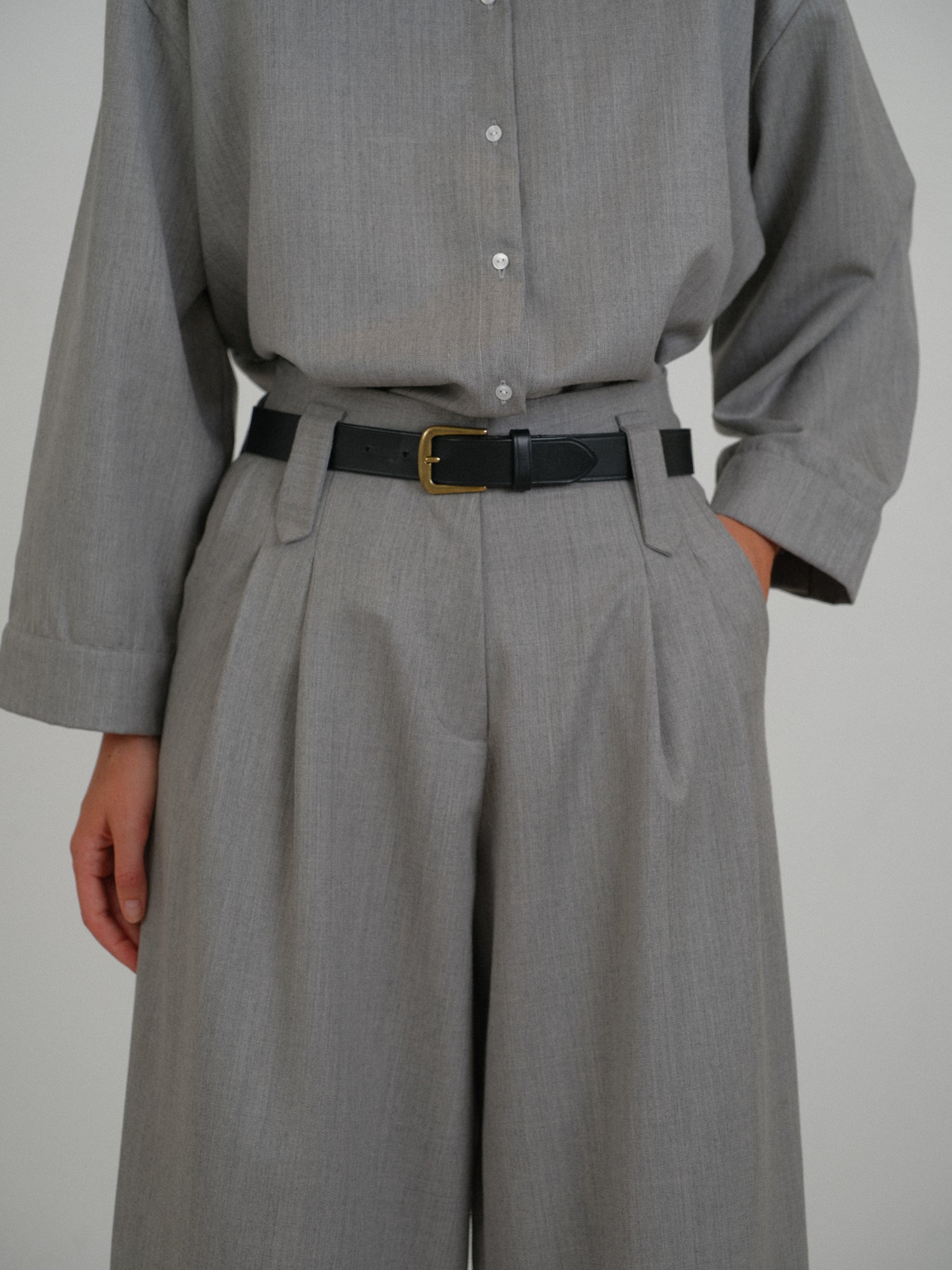 Andre pants light grey