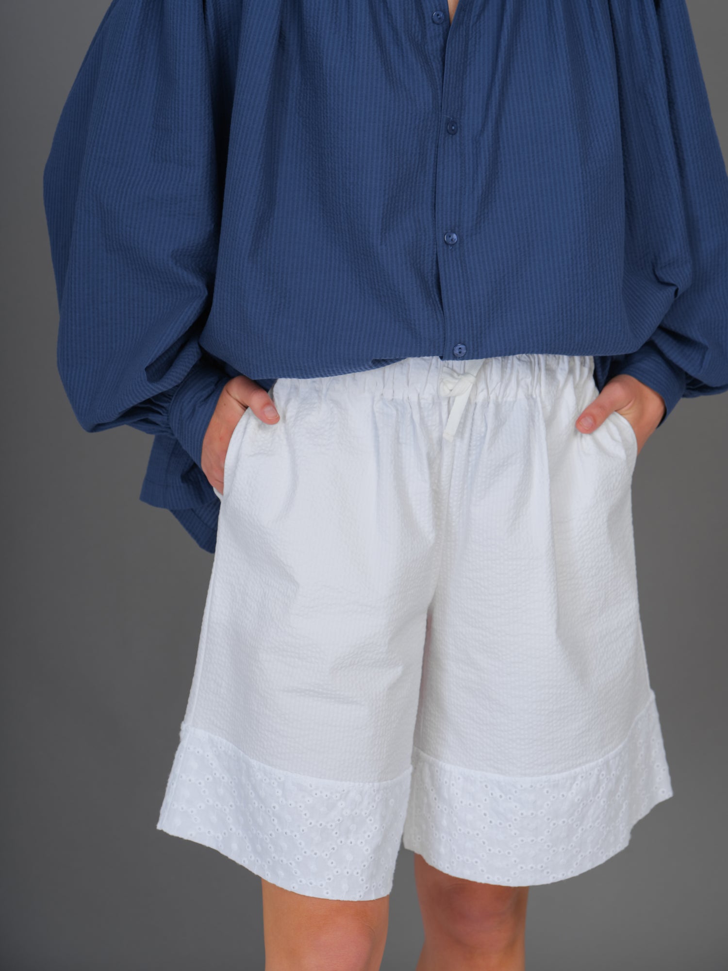 Lido shorts white