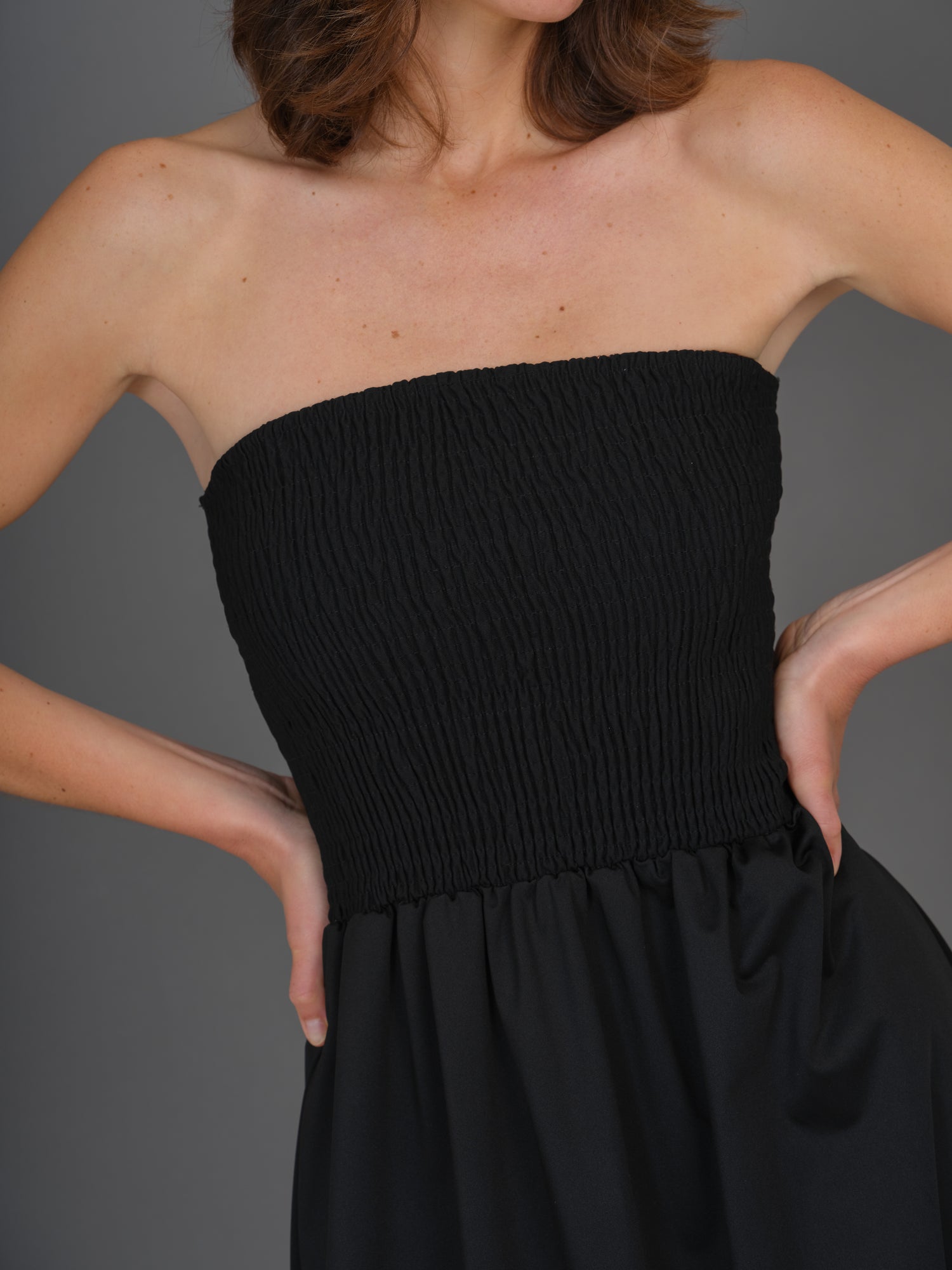 Ava dress black