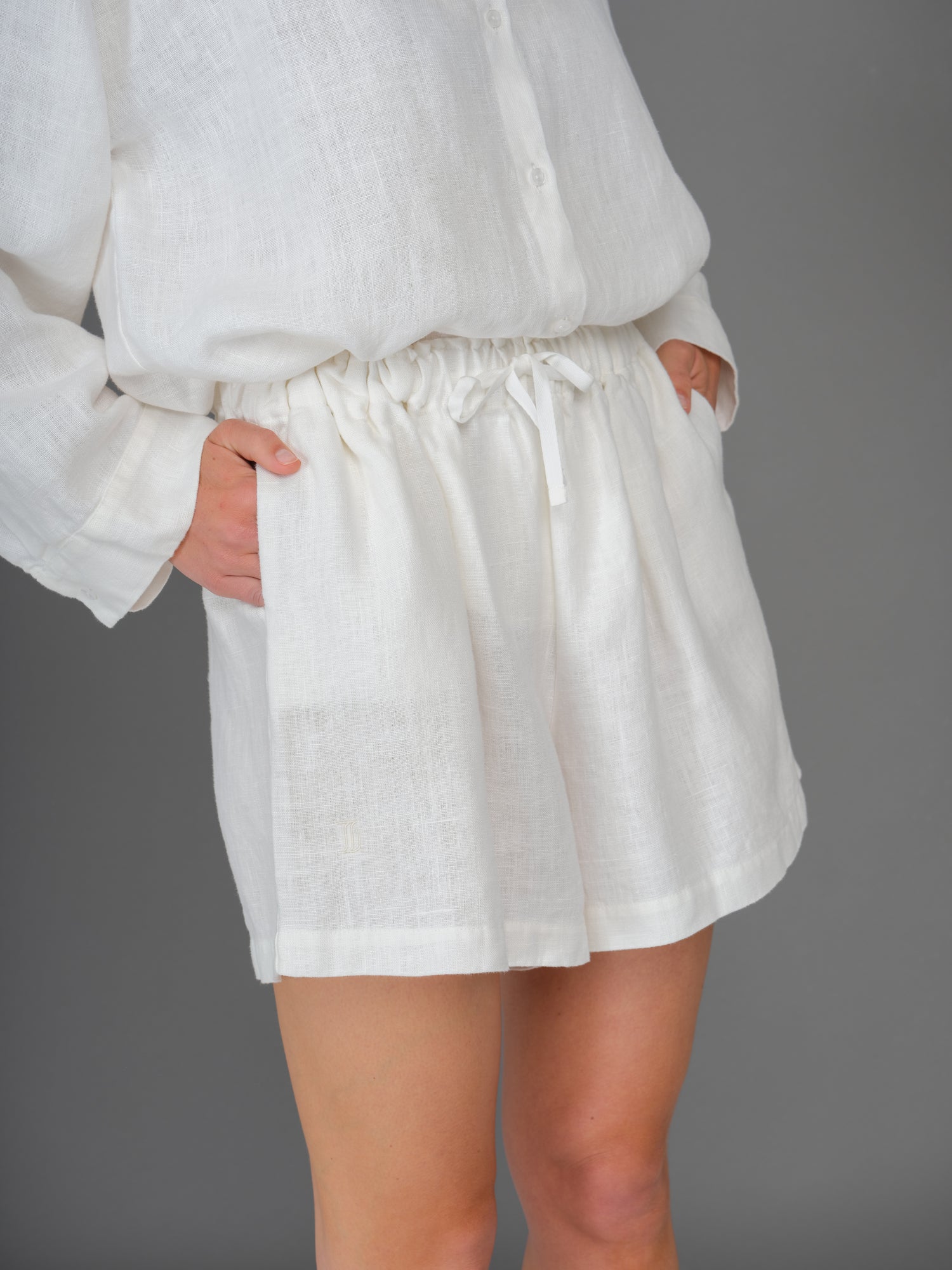 Short Santo 