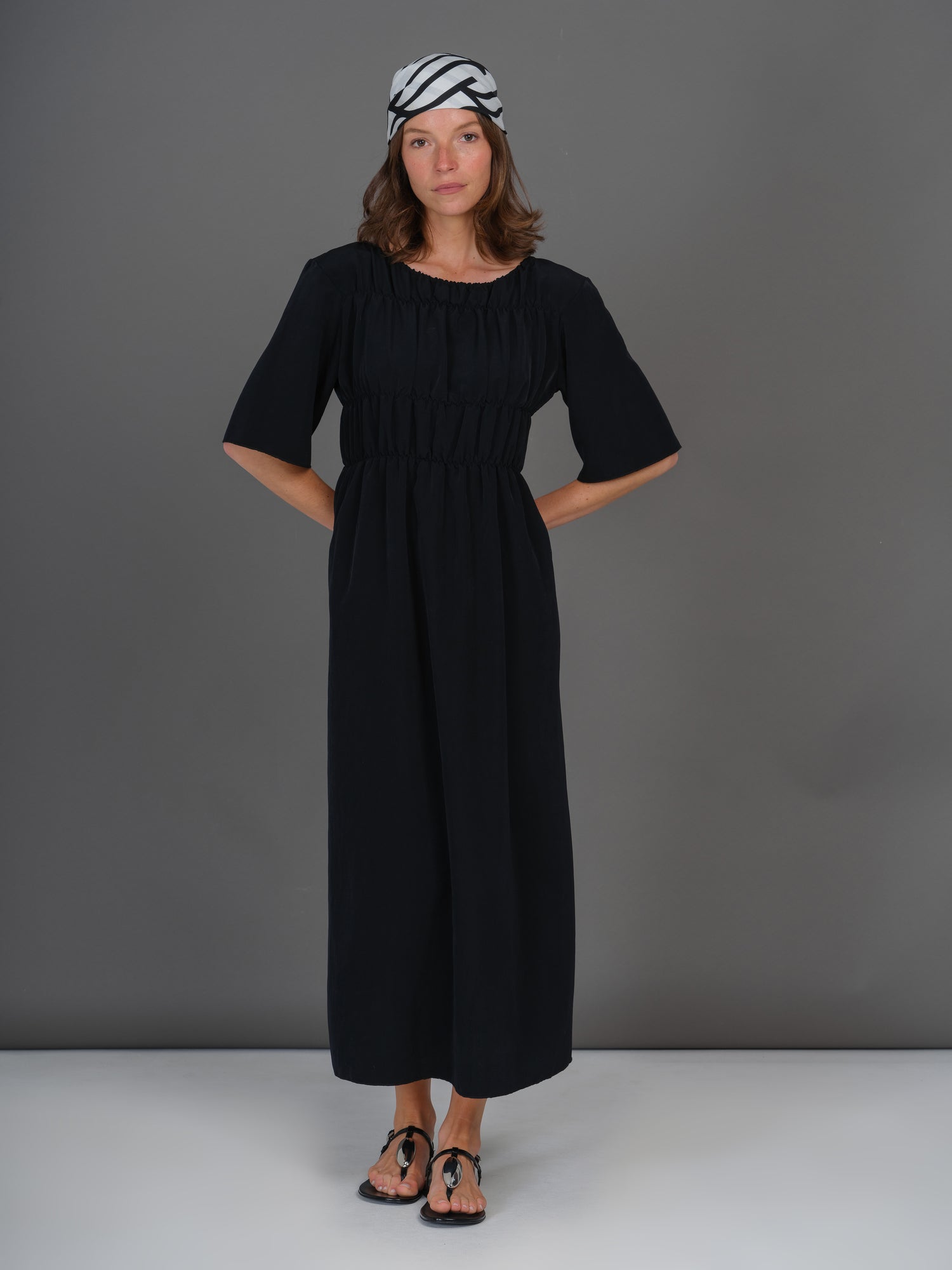Azur dress black