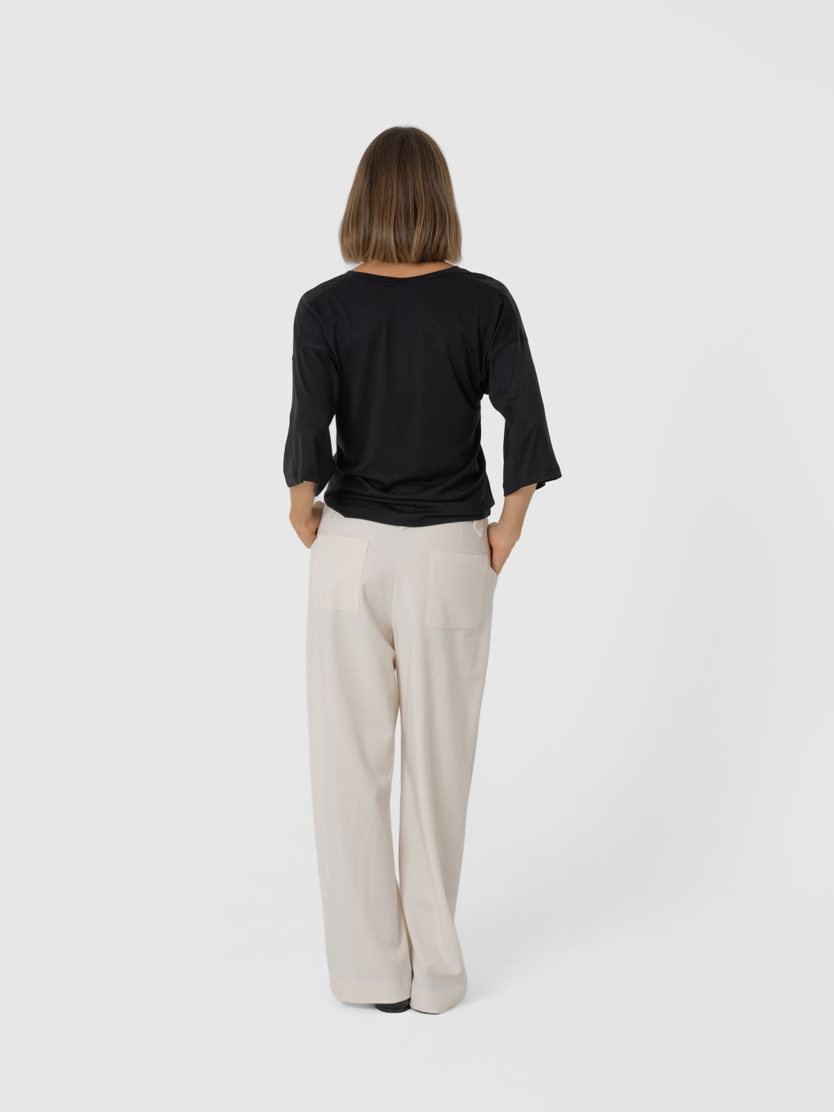 Louise tee black