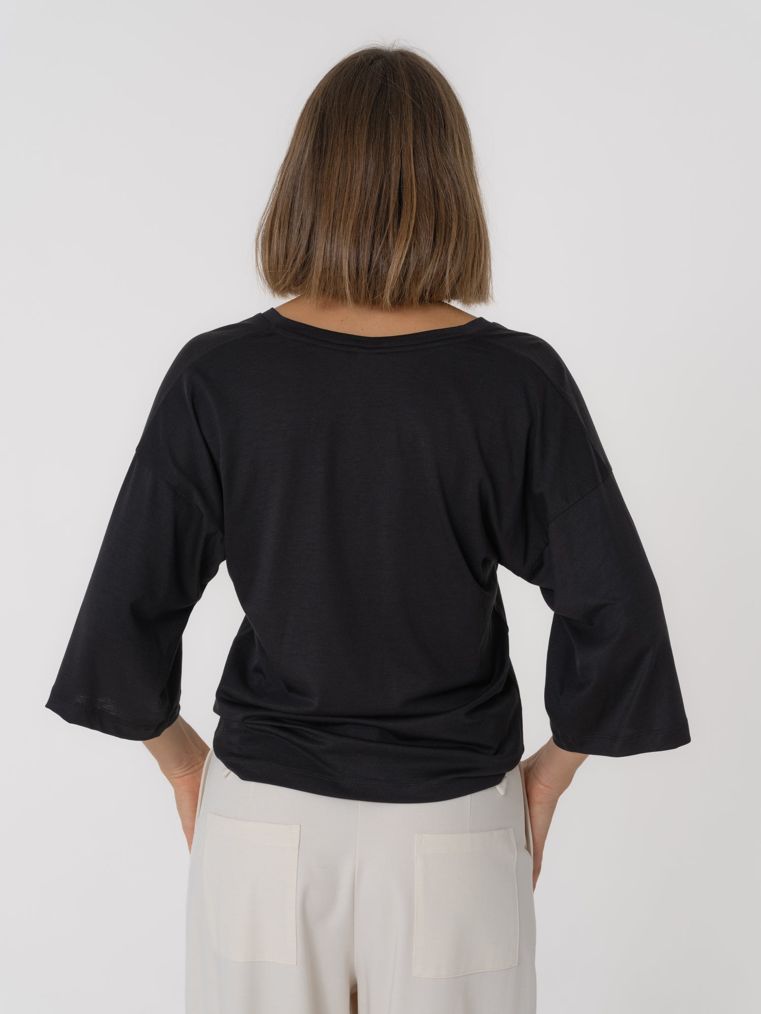 Louise tee black