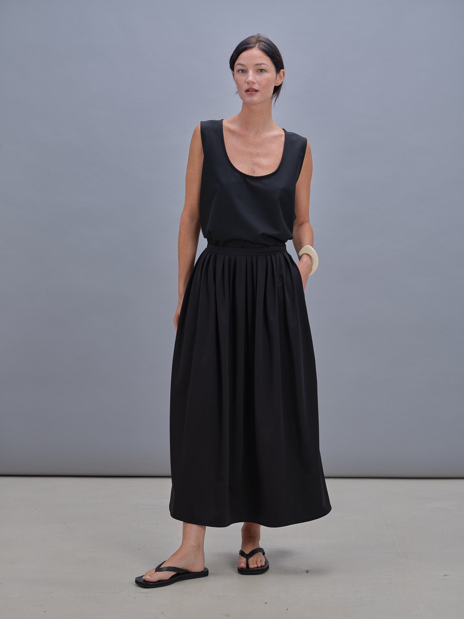 Rita skirt black