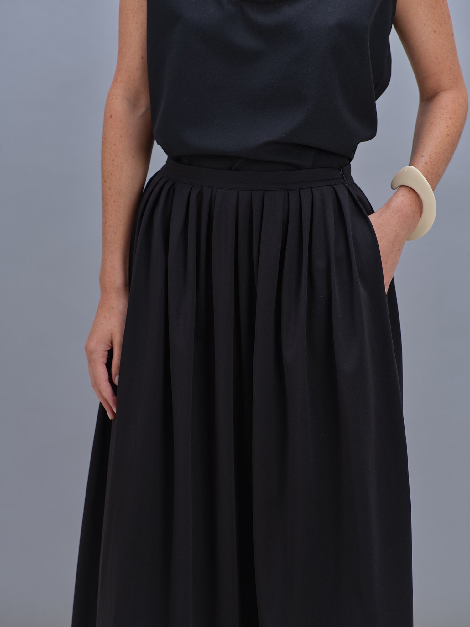 Rita skirt black