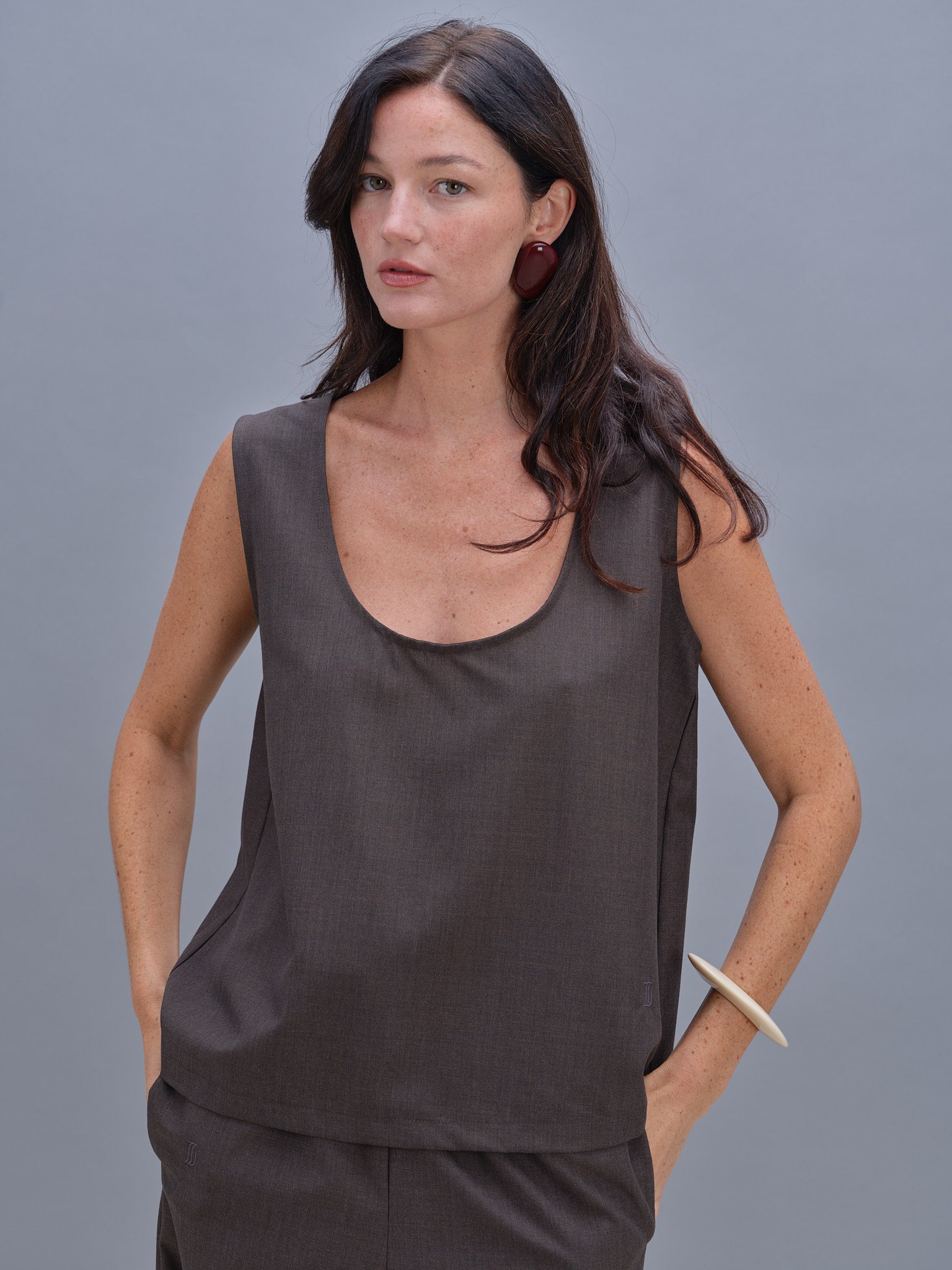 Bess top brown
