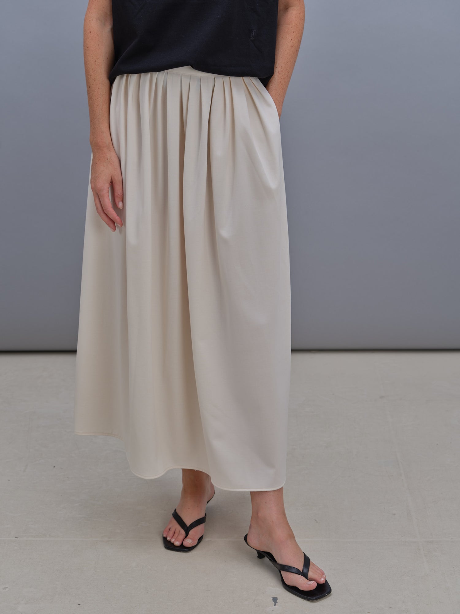 Rita skirt cream