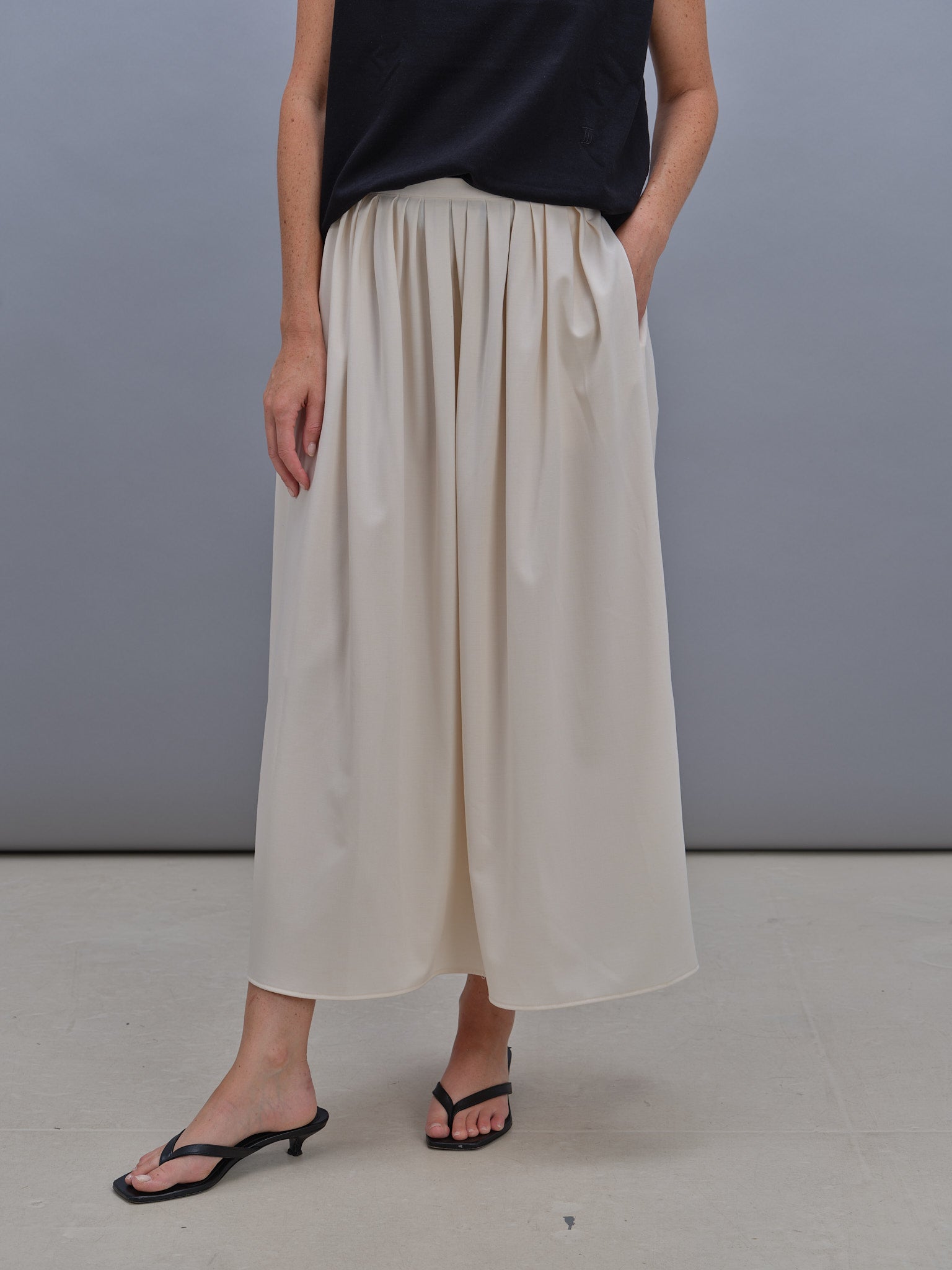 Rita skirt cream